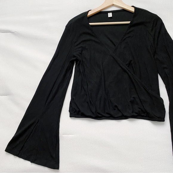 BP Black Ribbed Flared Parted Sleeve Surplice Top - Picture 2 of 12